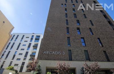 Penthouse në shitje 150m² dhe 173m² tarracë në Mati 1