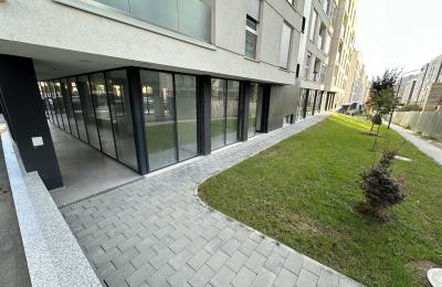 Lokal me qira – 120m² në Prishtinë (Rr. Muharrem Fejza, përballë Albi Market)