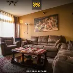 Banesë 200m²  për SHITJE në Ulpianë