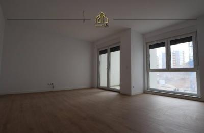 Banesë / Zyre me qira – Rruga A