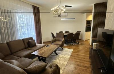 Banesë me qira – Tophane