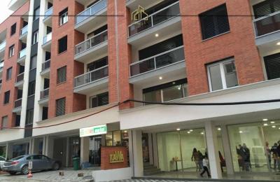 Lokal me qira – Rruga B