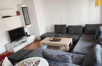 Banesë me QIRA – 1 dhomë gjumi – Fushë Kosovë