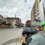 Zyre Me Qera Në Qendër