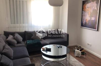 Banesë në shitje në Emshir