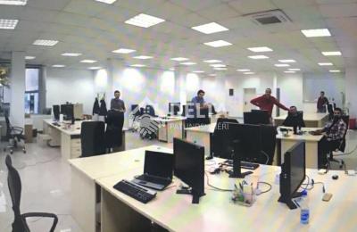 Zyrë me qira në Qendër