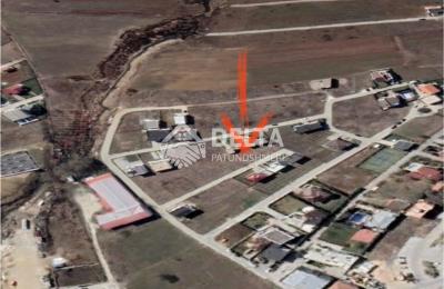 Truall në shitje në Hajvali