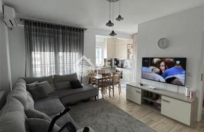 Banesë në shitje në Mati 1