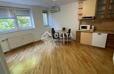 Zyrë 80m2 me qira në Ulpianë