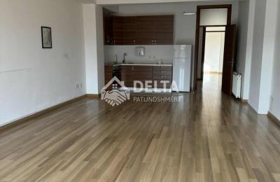 Zyre 75m² me qira ne “Qender”