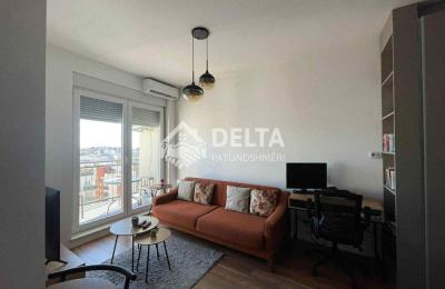 Banesë me qira mbrapa Rrugës B