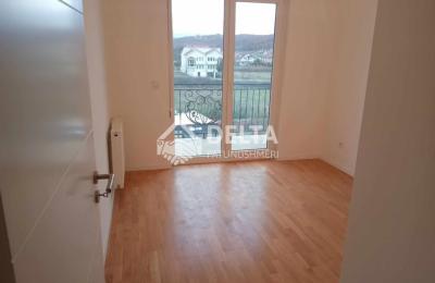 Banesë në shitje në Mati 1