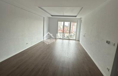 24 Zyra me qira në Aktash