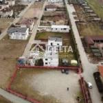 Truall për shitje në Hajvali