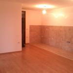 Shitet banesa 3 dhomshe 95m2 kati 4 Arberi