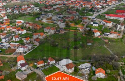 Truall 10.67 Ari në shitje në lagjen Matiçan