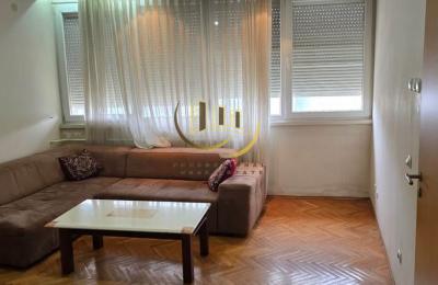 Banesë me qira në Qendër