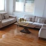 Banesë me qira në Tophane