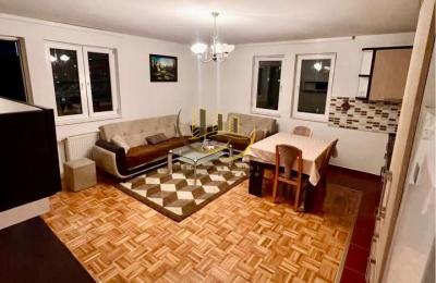 Banesë me qira te Rruga B