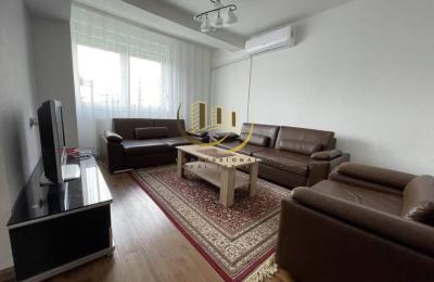 Banesë me qira në Bregun e Diellit