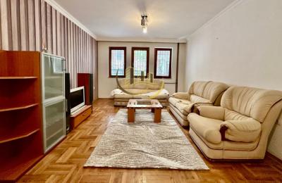 Banesë me qira në Qendër