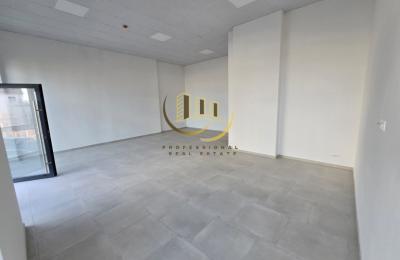 Lokal me qira në Bregun e Diellit