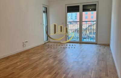 Zyre me qira te Muhaxherët