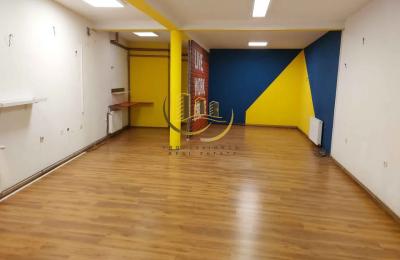 Lokal me qira tek Qafa