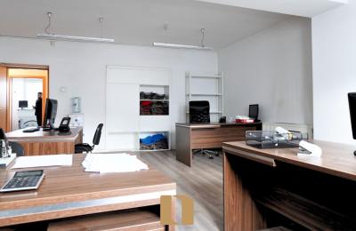 Zyre 100M2 Me Qera Në Rrugën “Luan Haradinaj” – Prishtinë