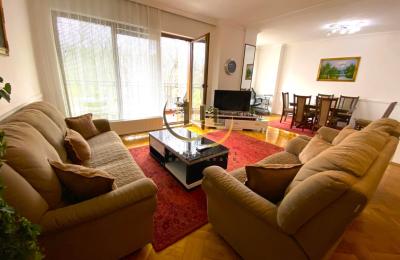 Banesë me qira te Parku i Qytetit