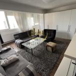 Banesë Zyre me qira në Qendër