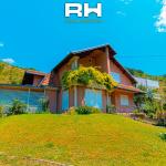 Shtëpi 320m² në SHITJE në Sofali