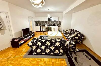 Banesa me qira në Mati 1