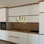 Banesë Zyre me qira te Prishtina e Re