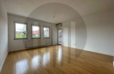 Zyre me 4 dhoma pune me qira në lagjen Mati 1 – Rruga B