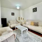 Banesë me qira në Bregun e Diellit