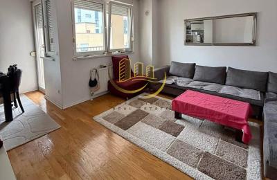 Banesë me qira në Bregun e Diellit