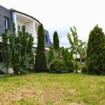 Hoteli Me Parcelë Për Shitje Në Magjistralen Prishtinë – Ferizaj