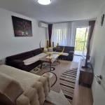 Banesë me qira në Bregun e Diellit