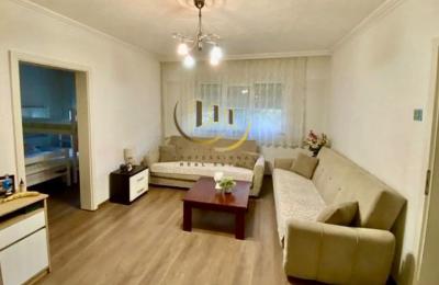 Banesa me qira në Bregun e Diellit