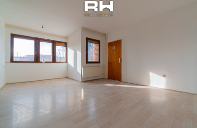 Banesë – Zyre 68m² me QIRA në Dardani