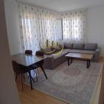 Banesë me qira në Bregun e Diellit