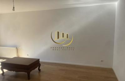 Banesë Zyre me qira në Rrugën B