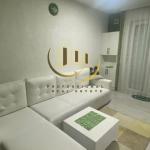 Banesë me qira në Bregun e Diellit