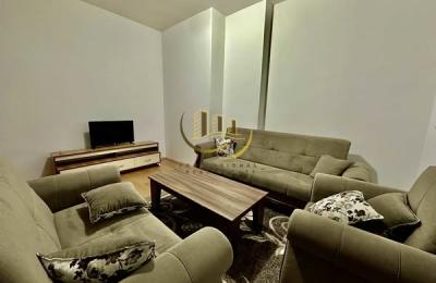 Banesë me qira te Rruga B