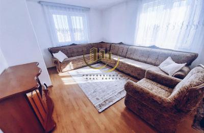 Banesë me qira në Kalabri – Emshir