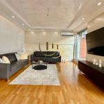 Penthouse me qira në Rrugën B