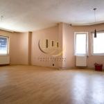 Shtëpi Zyre me qira tek Muhaxherët