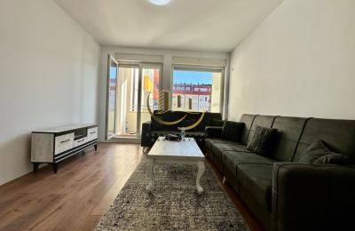 Banesë me qira te Rruga C