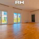 Shtëpi 198m² me QIRA në Royal Green Residence, Zllatar